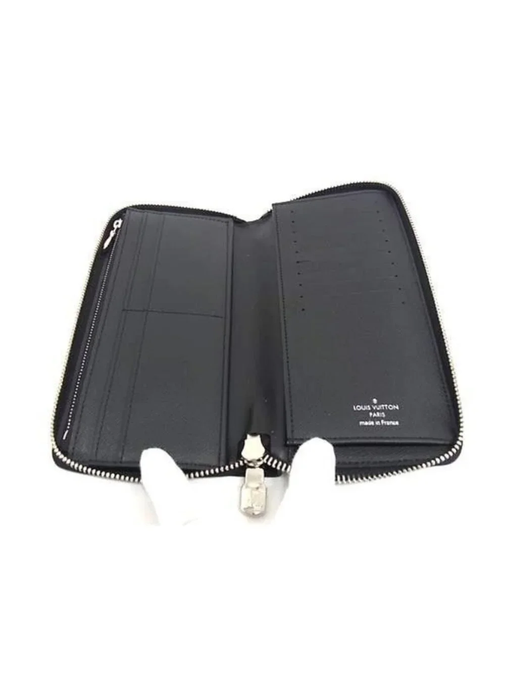 Louis Vuitton Wallet Epi Zippy Vertical Noir Leather Round Silver